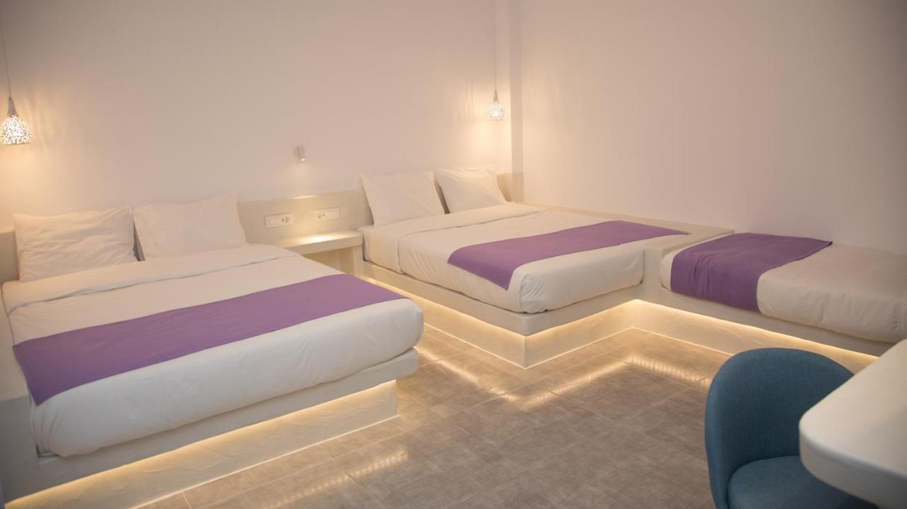 Markakis Studios Fira Town Extérieur photo
