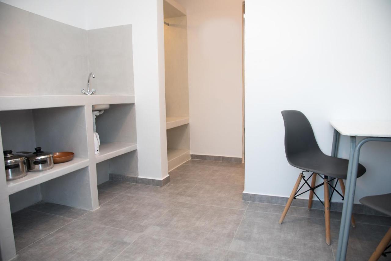Markakis Studios Fira Town Extérieur photo
