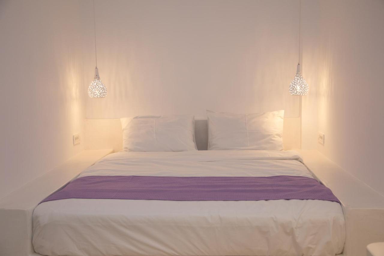 Markakis Studios Fira Town Extérieur photo