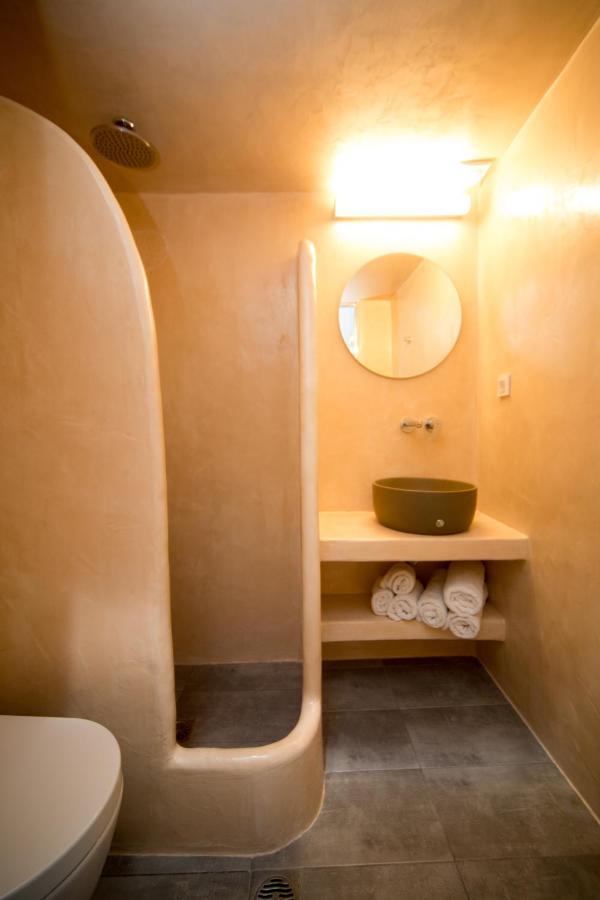 Markakis Studios Fira Town Extérieur photo