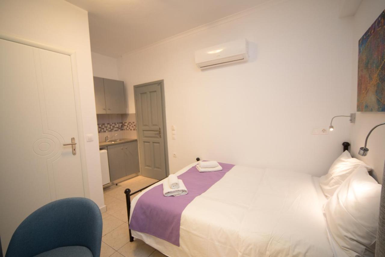 Markakis Studios Fira Town Extérieur photo
